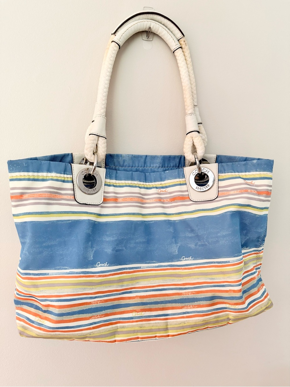 Coach Nautical Stripe East West Beach Tote with Rare Seahorse Hang Tag - Picture 4 of 10